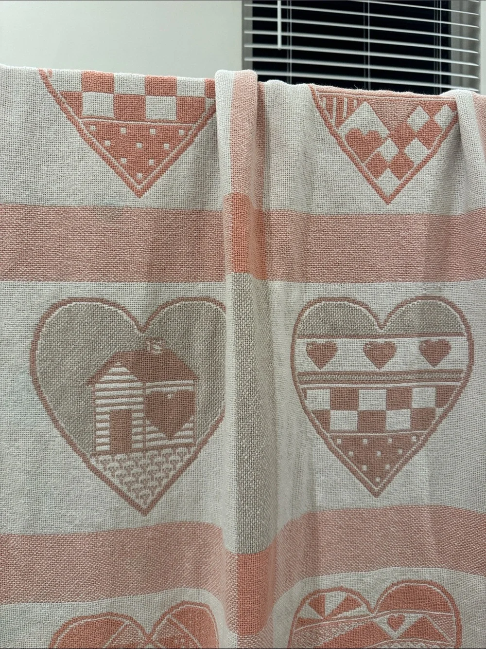 Manual Woodworkers & Weavers • Vintage 1992 Heart Sampler Tapestry Knit Blanket